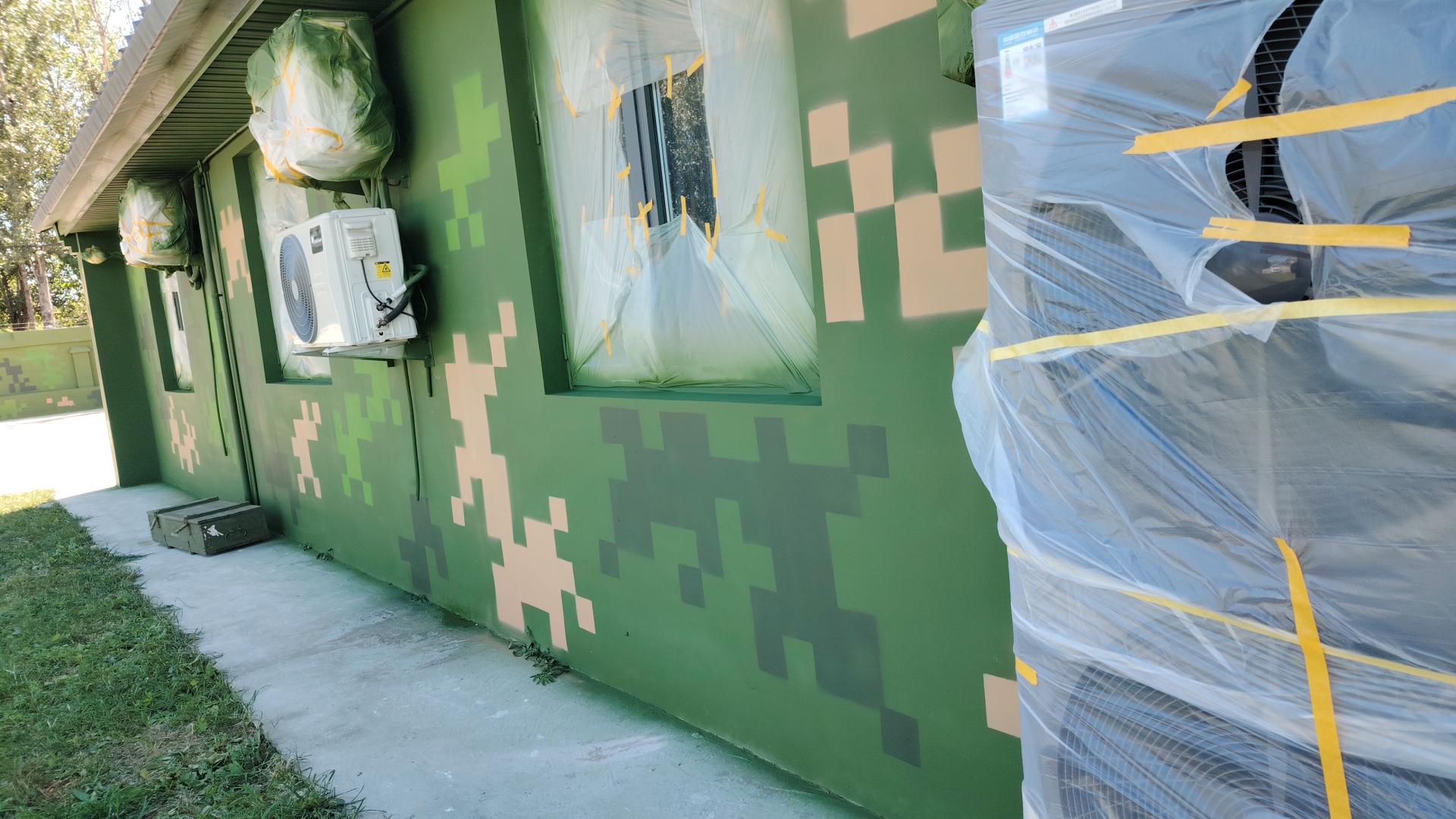 临沧外墙迷彩漆施工多少钱 伪装迷彩漆  